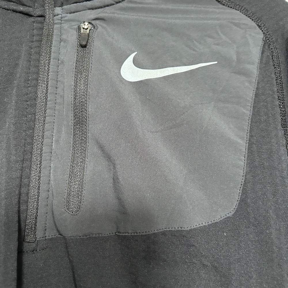 Nike Black Performance Jacket - Picture 5 of 8